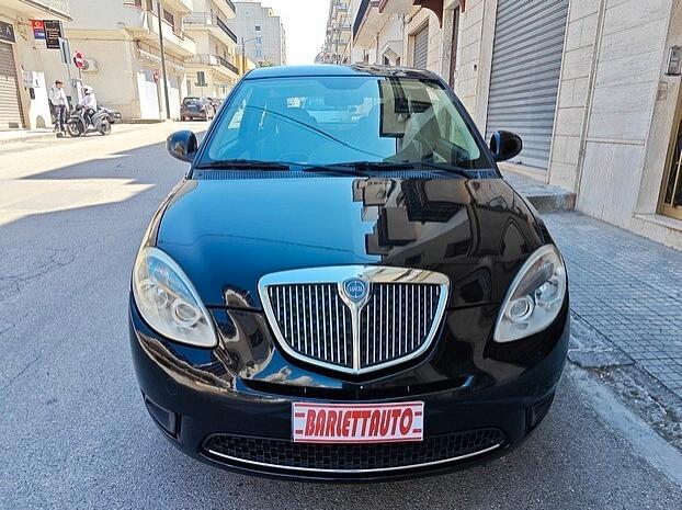 LANCIA Ypsilon 1.2 Benzina 69cv *UNYCA* - 2011
