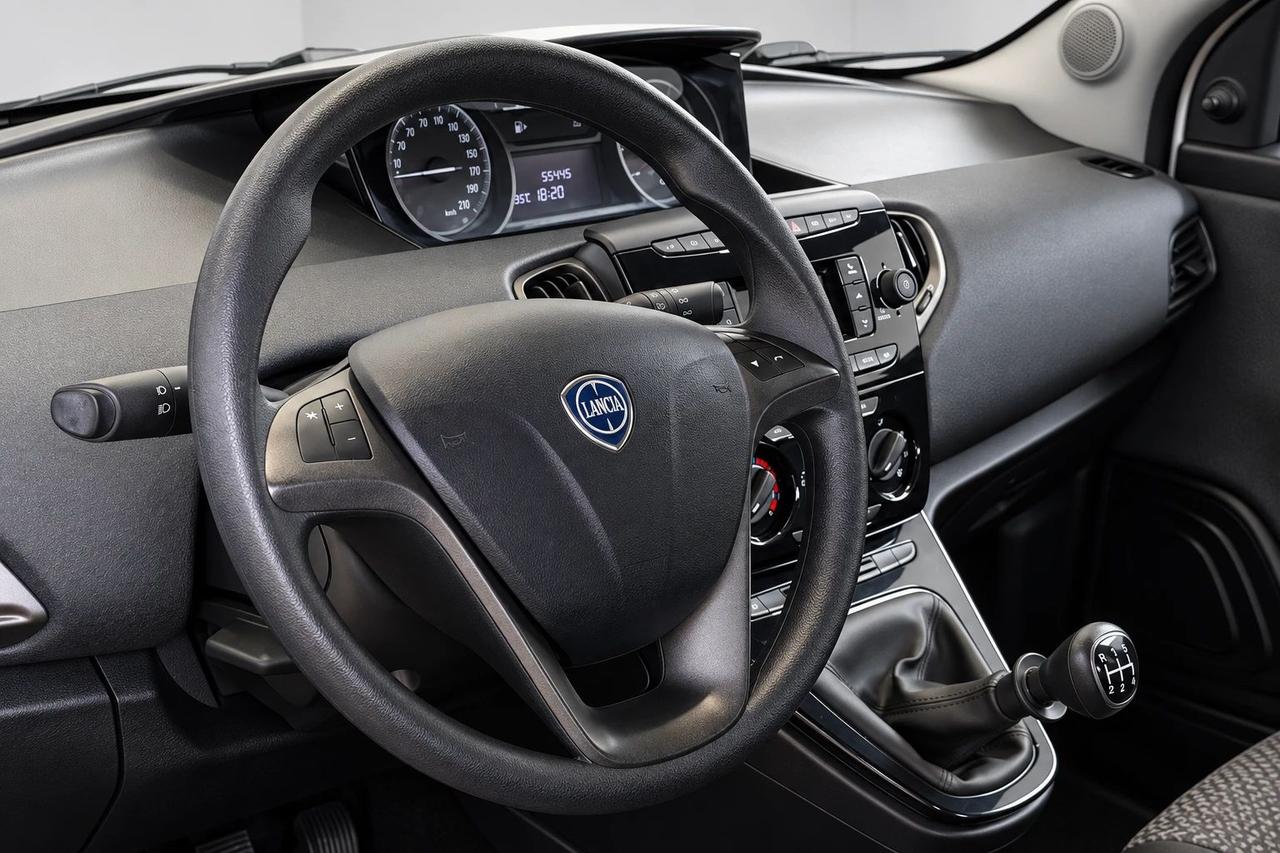Lancia Ypsilon 1.2 69 CV