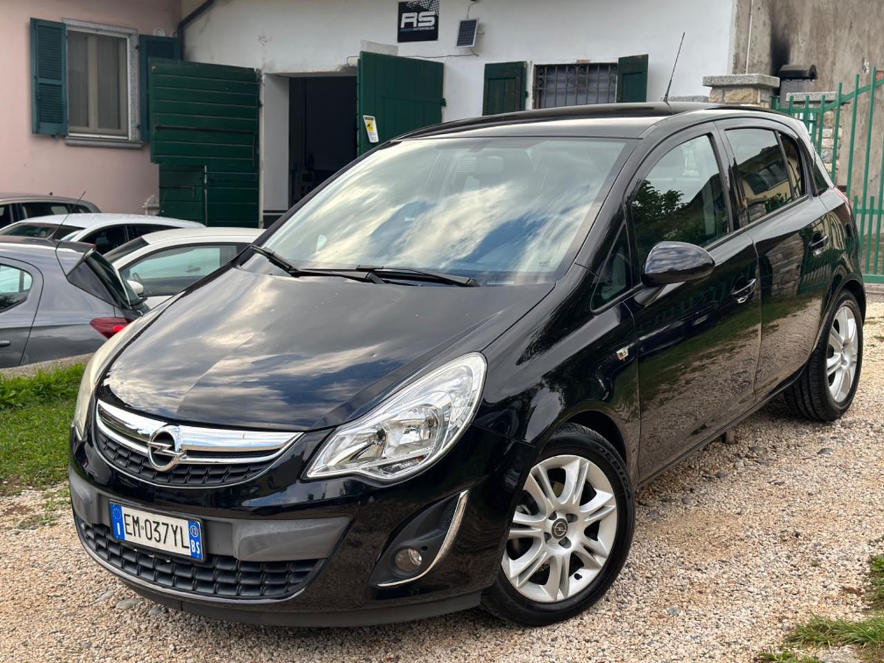 Opel CORSA 1.2 5P SPORT NEOPAT KMCERT GARANZ