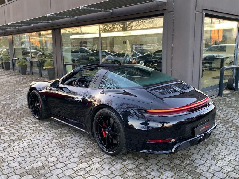 Porsche 911 911 Targa 4 GTS 541 CV (992.2)