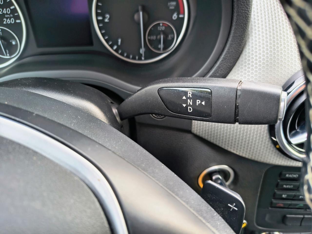 MERCEDES-BENZ CLASSE B 180 DIESEL AUTOMATICA 2014