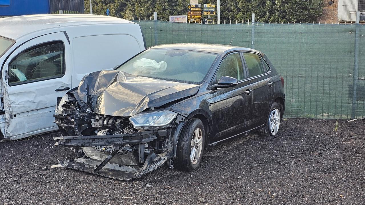 SINISTRATA Volkswagen Polo 1.0 TSI 5p. Confortline