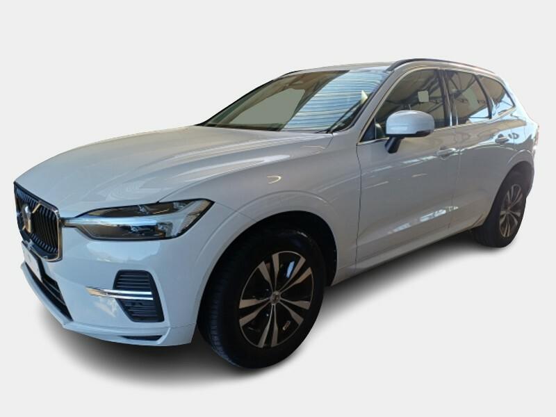 VOLVO XC60 B4 D AWD automatico Momentum Pro MY22