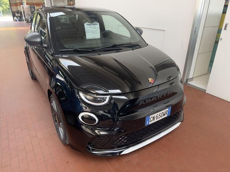 Abarth 500e TURISMO con FINANZIAMENTO