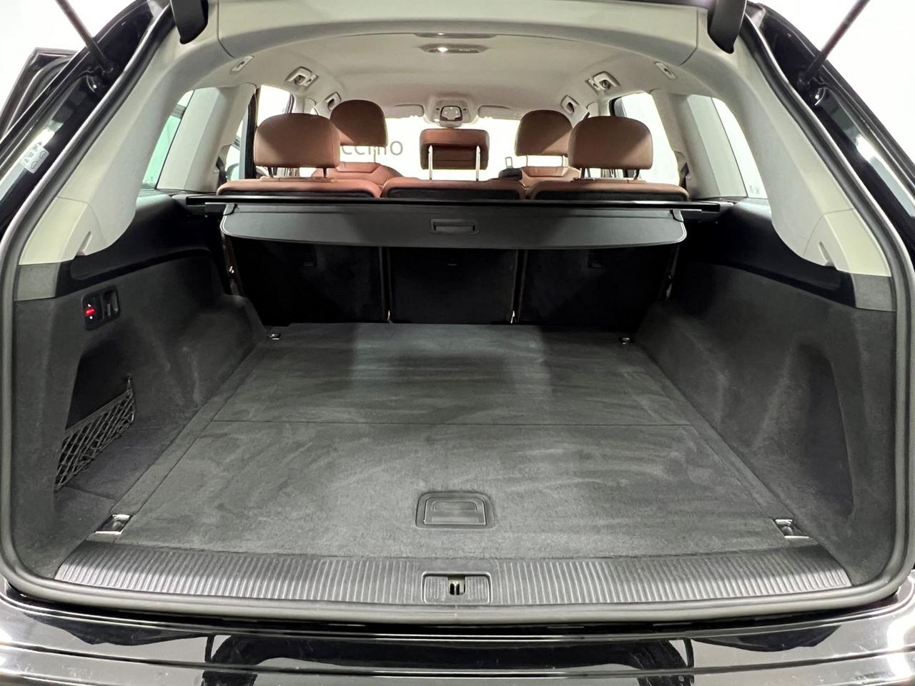 AUDI Q7 II 2019 Q7 50 3.0 tdi mhev Business quattro tiptronic