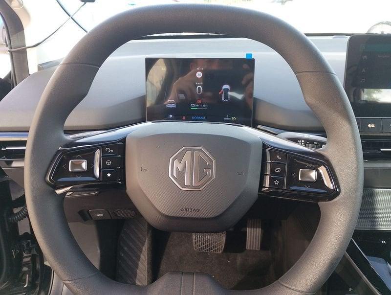 MG MG4 Luxury 64 KWh