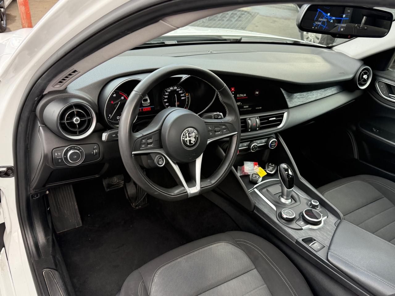 Giulia 2.2 150 CV-automatica-veloce -tetto-unipro-