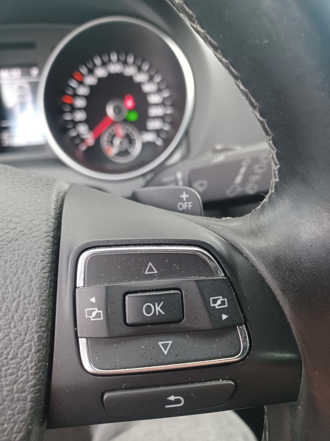 Volkswagen Golf 2.0 TDI 140CV DSG 5p. Highline