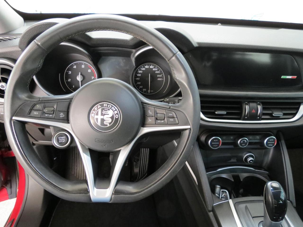 Alfa Romeo Stelvio 2.0 Turbo 200 CV AT8 Q4 Super