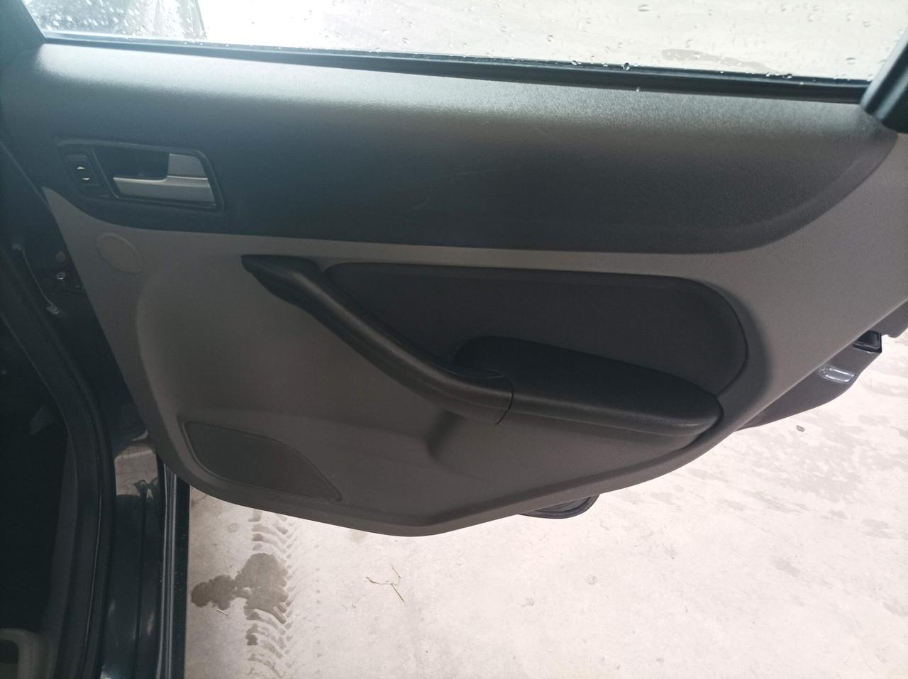 Ford Focus 1.6 TDCi (110CV) SW Ikon DPF 01/2011