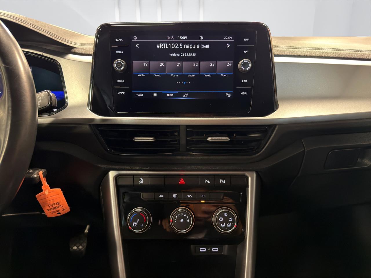 Volkswagen T-Roc 1.0 tsi Life 110cv