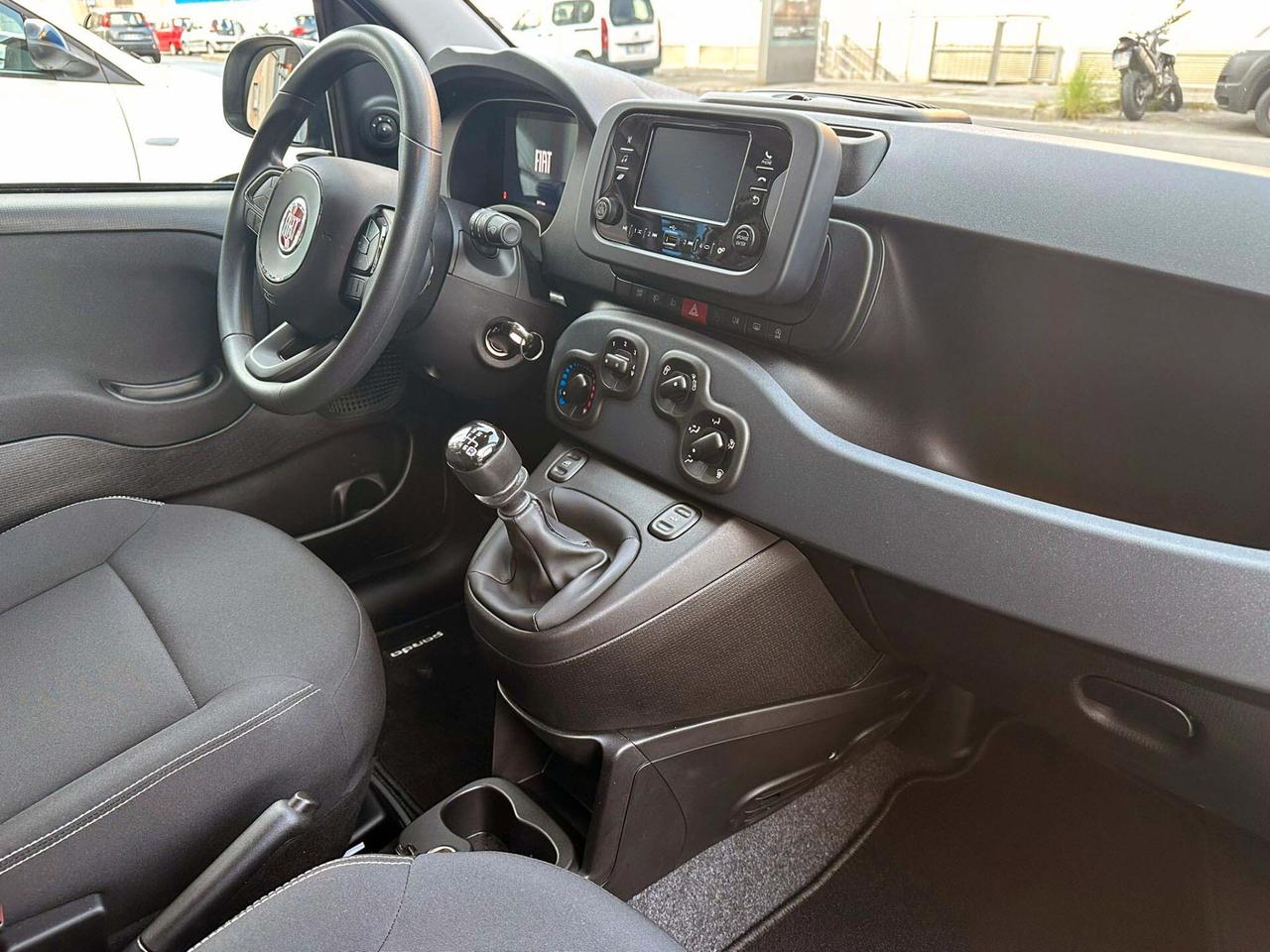 Fiat Panda 1.0 FireFly S&S Hybrid Pandina SOLO 1.900 KM SENZA VINCOLI DI FINANZIAMENTO