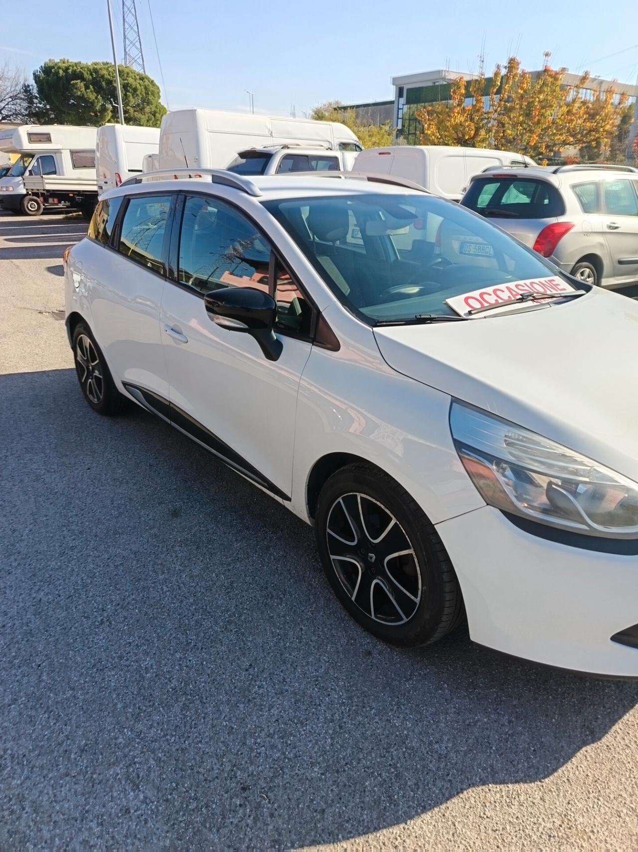 Renault Clio Sporter 1.5 dCi 8V 75CV Live