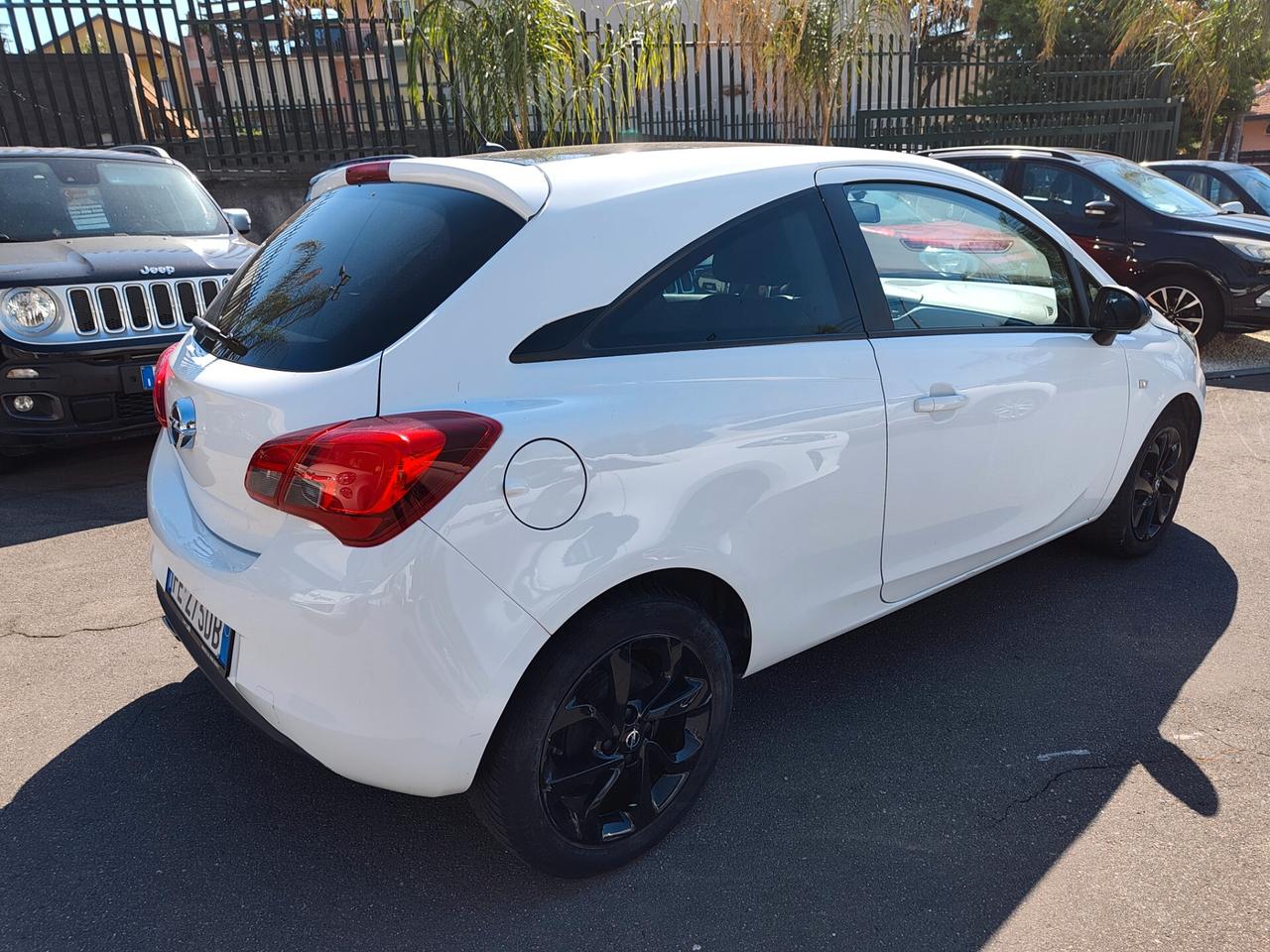 Opel Corsa 1.2 Coupé Cosmo