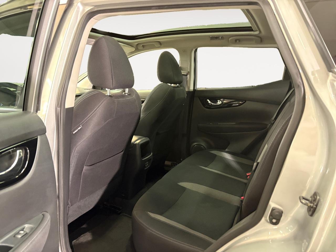 NISSAN Qashqai 1.5 dci N-Connecta 115cv dct CAMBIO AUTOMATICO