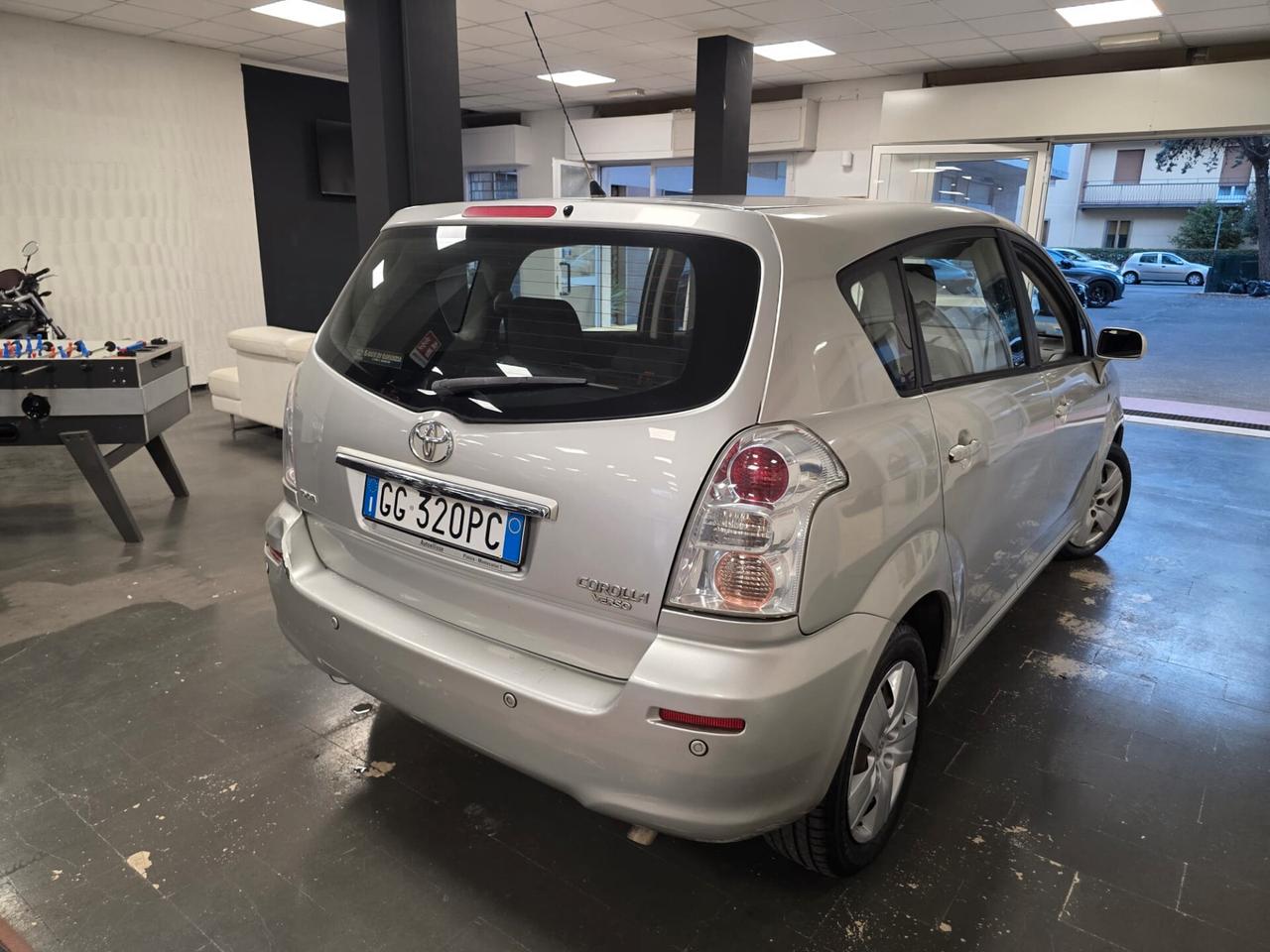 Toyota Corolla Verso 1.6 16V MY'08
