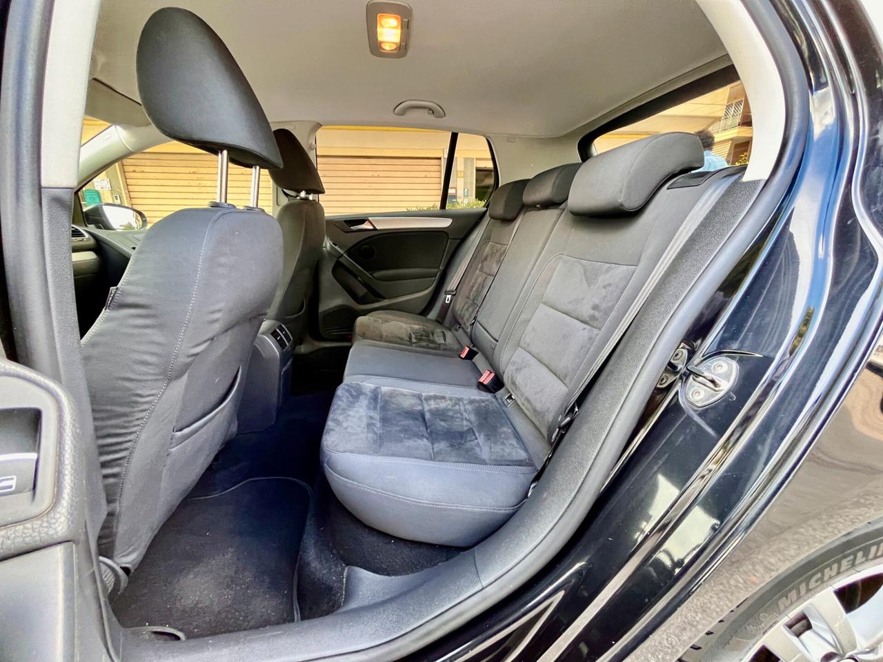 Volkswagen Golf 1.6 TDI DPF 3p. Highline