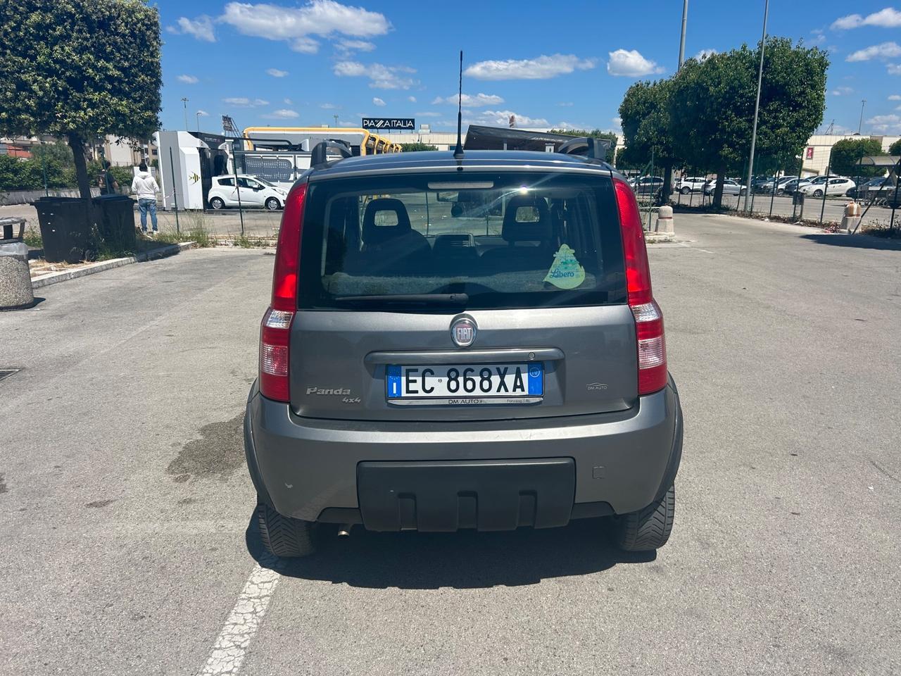 Fiat Panda 1.2 4x4 Climbing Da Vetrina