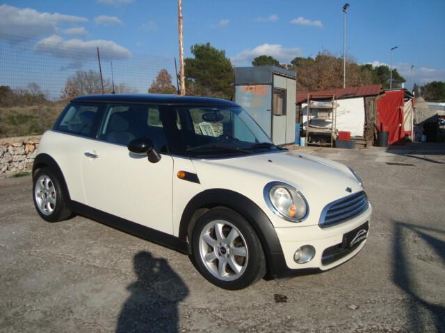 Mini COOPER 1.6 DIESEL ''adatta per neopatentati''