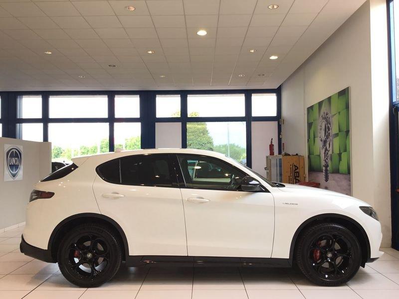 Alfa Romeo Stelvio 2.2 Turbodiesel 210 CV AT8 Q4 Veloce MY24