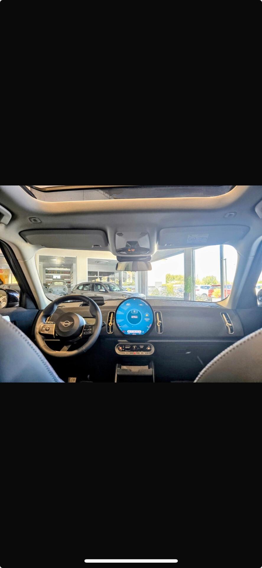 Mini Cooper D Countryman Mini D Favoured Countryman M PLUS