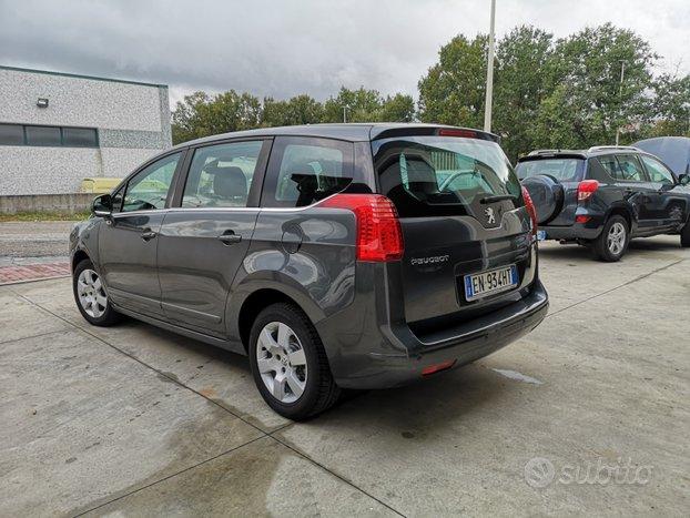 Peugeot 5008 1600 hdi 120cv