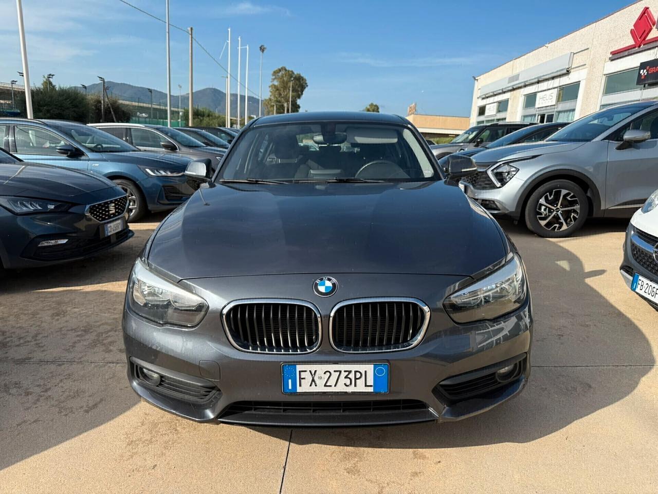 Bmw 118 118d 5p. Business