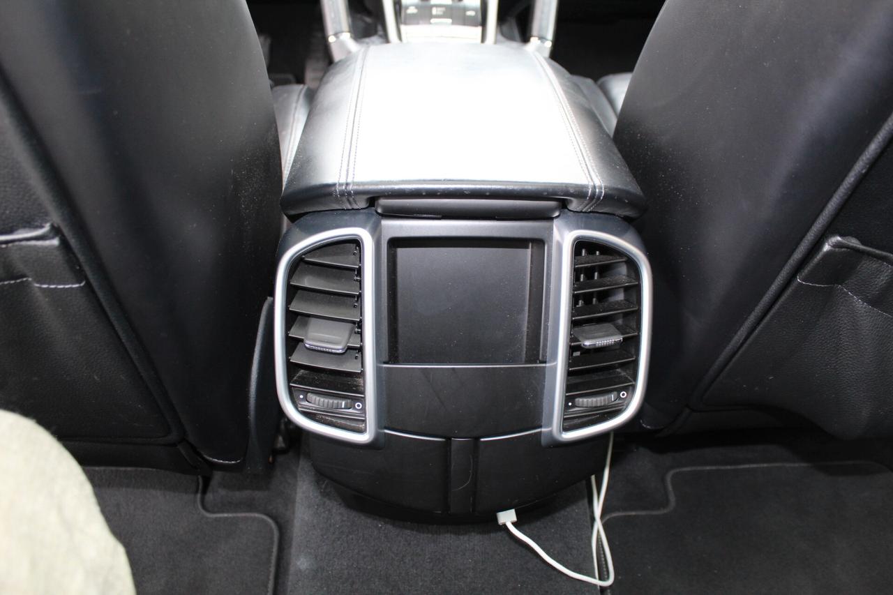 Porsche Cayenne 3.0 Diesel Platinum Edition