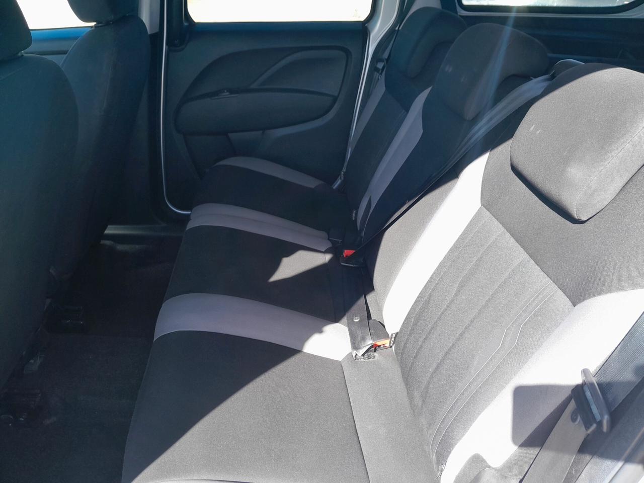 DOBLO' POSTI 1.6 MJT 120CV MAXI N1 LOUNGE