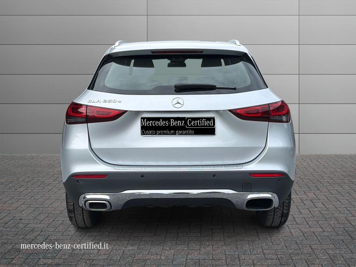 Mercedes-Benz GLA 250 e phev (eq-power) Sport Plus auto