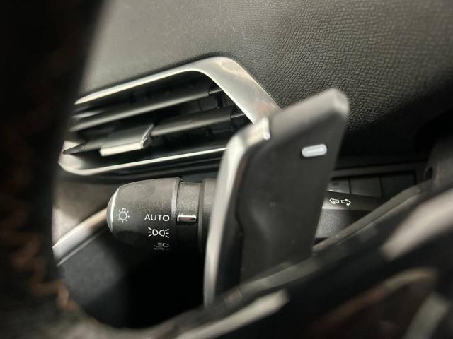 PEUGEOT 3008 Hybrid4 300 e-EAT8 GT Pack