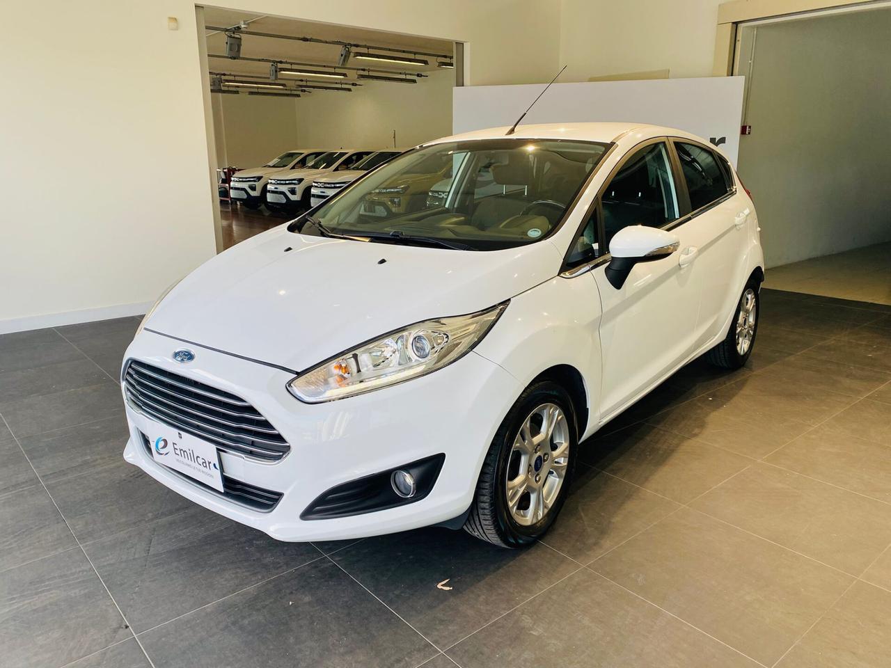 Ford Fiesta 1.5 TDCi 75CV 5 porte Titanium