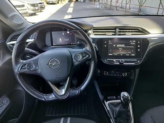 Opel Corsa 1.2 Design & Tech