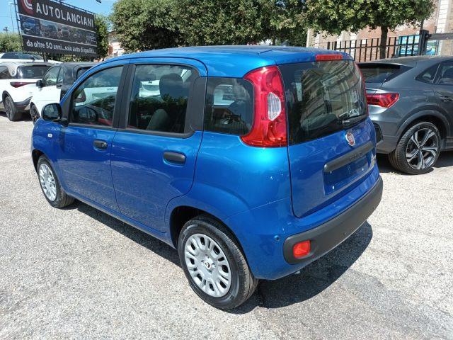 FIAT Panda 1000 HYBRID 70 CV PDC ITALIA