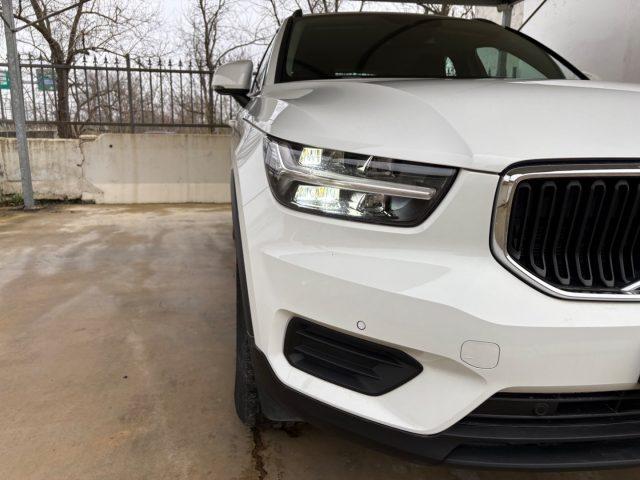 VOLVO XC40 T3 KM REALI E CERTIFICATI FARI LED CAR PLAY