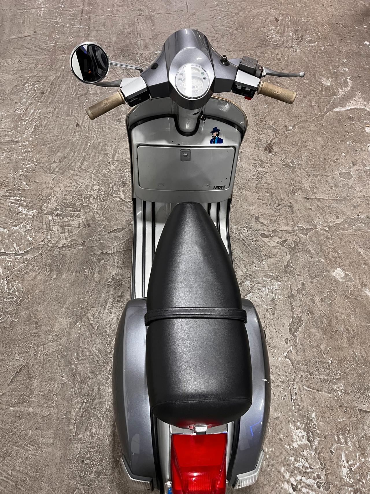 Piaggio Vespa PX 125