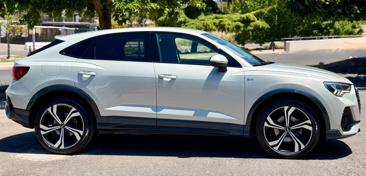 Audi Q3 SPB 35 2.0 Tdi 150CV SLINE Stronic