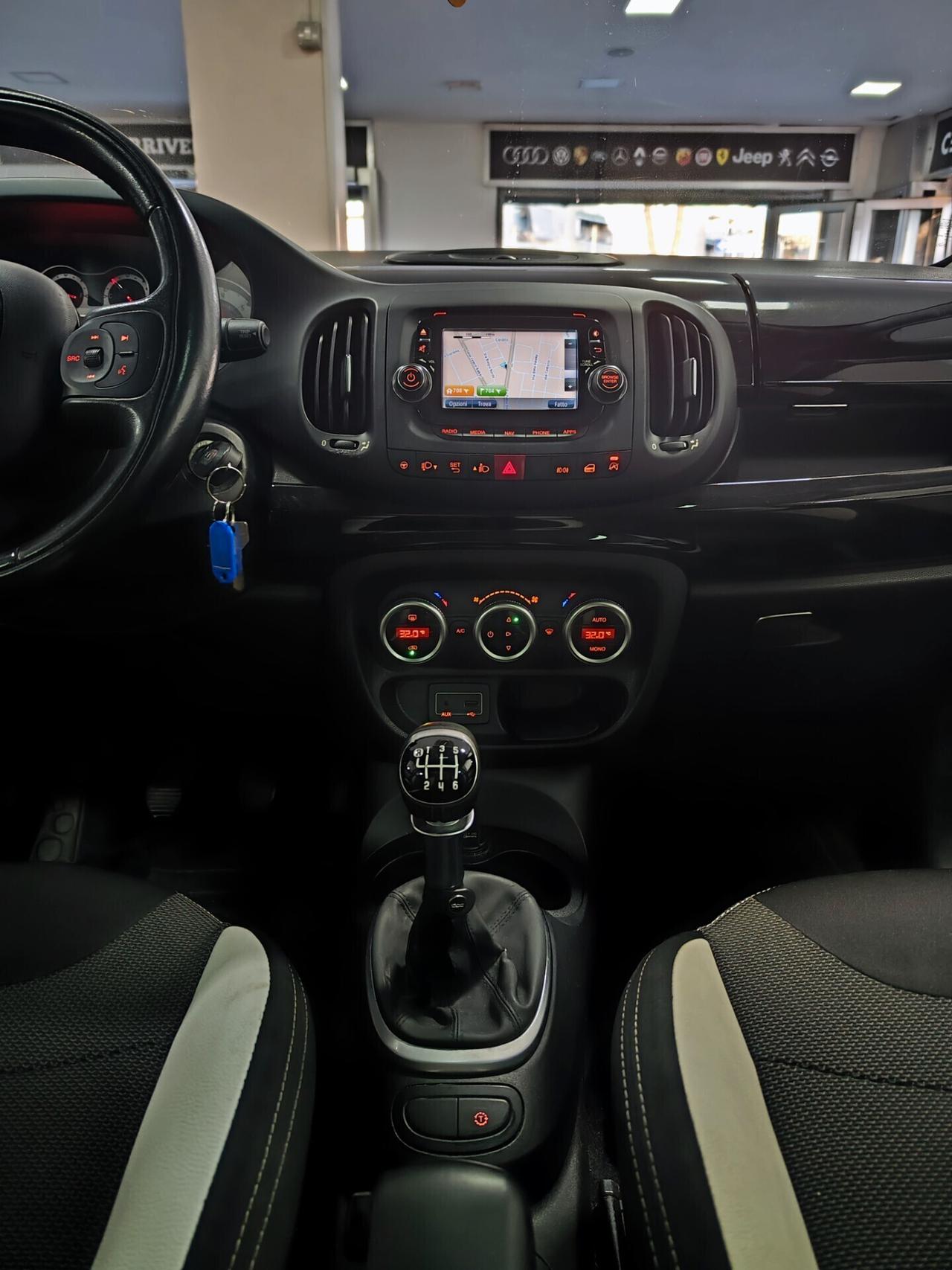 Fiat 500L 1.6 Multijet 120 CV Trekking Tetto Navigatore