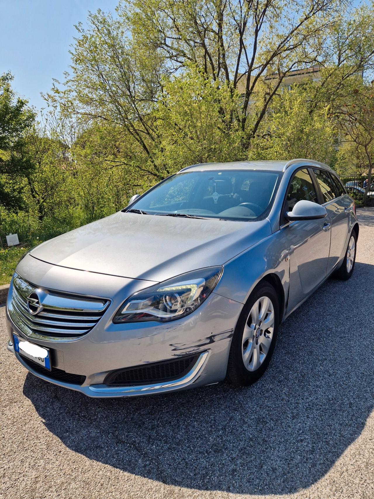 Opel Insignia 2.0 diesel 140CV - Station Wagon