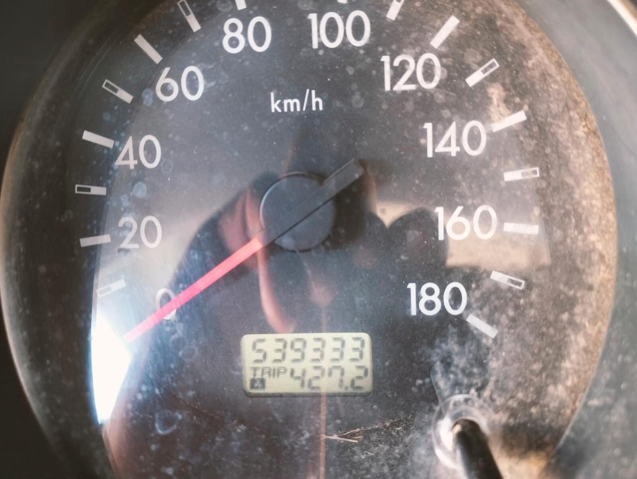 Mazda BT-50 2.5 TD 143 CV - LEGGERE