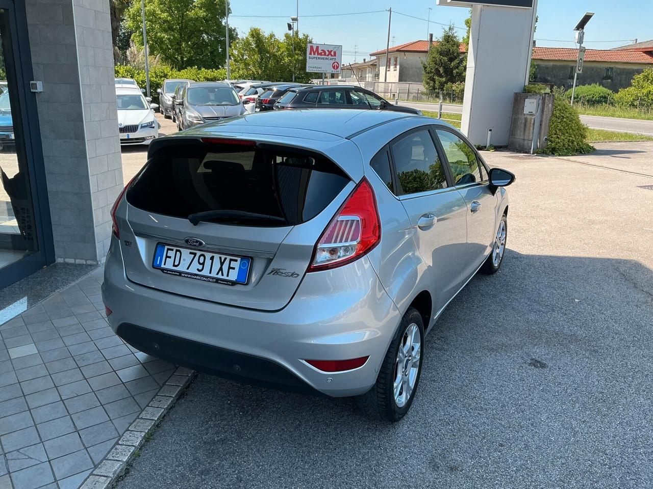 Ford Fiesta 1.4 GPL Neopatentati