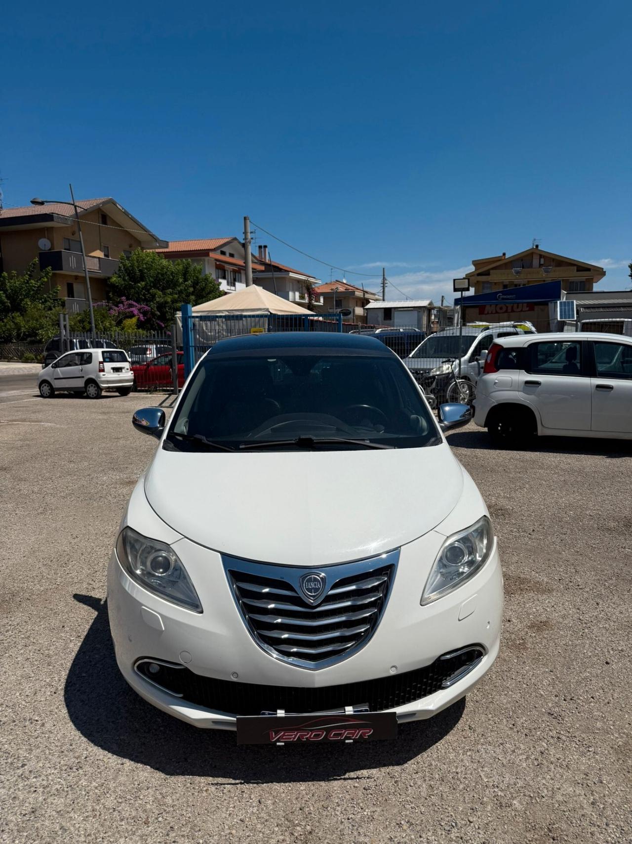 Lancia Ypsilon 1.3 MJT 16V 95 CV 5 porte S&S Platinum