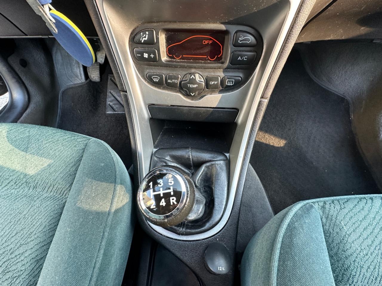 Peugeot 307 1.6 16V 5p. XR Km 100000