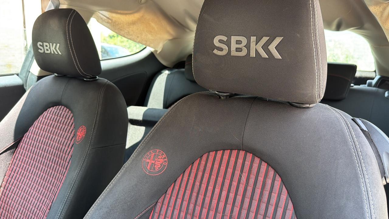 Alfa Romeo MiTo 1.3 JTDm-2 95 CV S&S SBK Serie Speciale