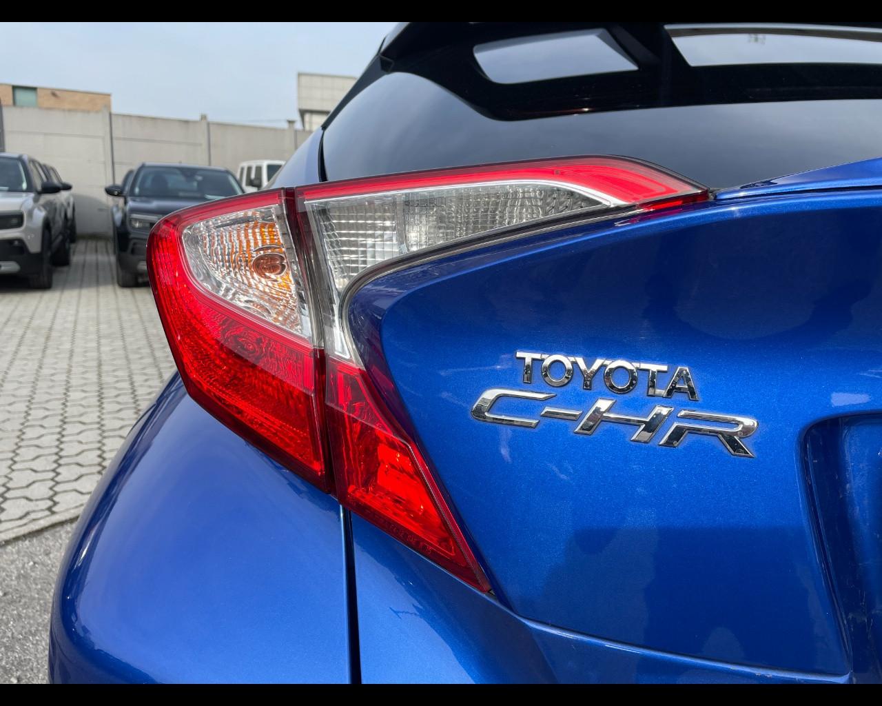 TOYOTA C-HR I - C-HR 1.8h Style 2wd e-cvt