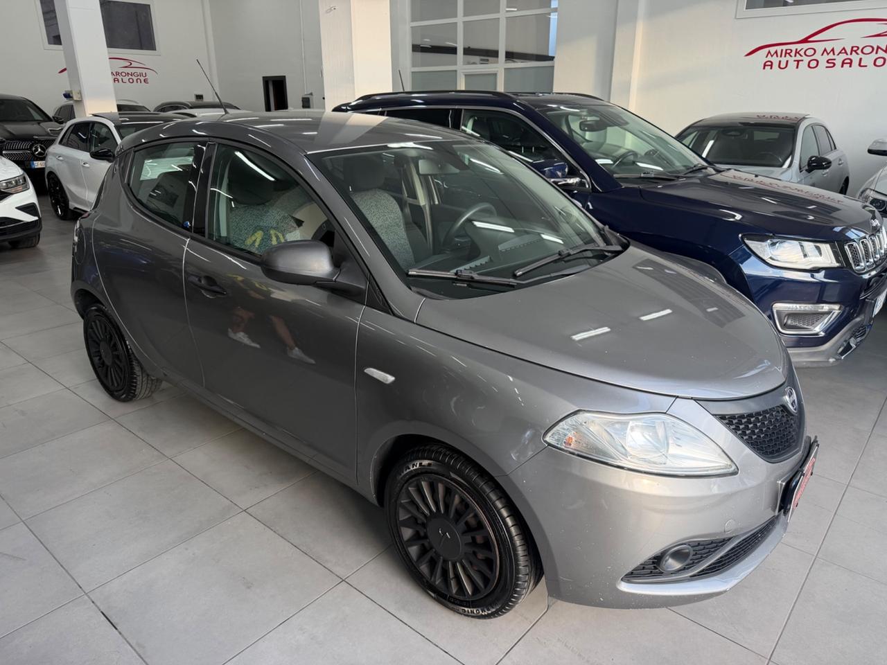 Lancia Ypsilon 1.2 BENZ/ GPL Ecochic FINANZIABILE