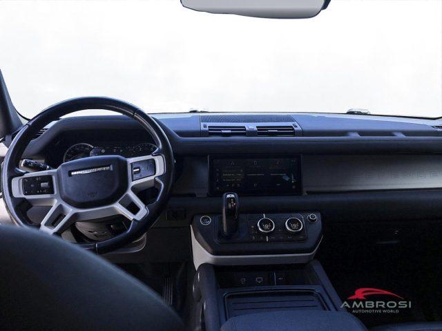LAND ROVER Defender 110 3.0d i6 mhev X-Dynamic SE awd 200cv auto