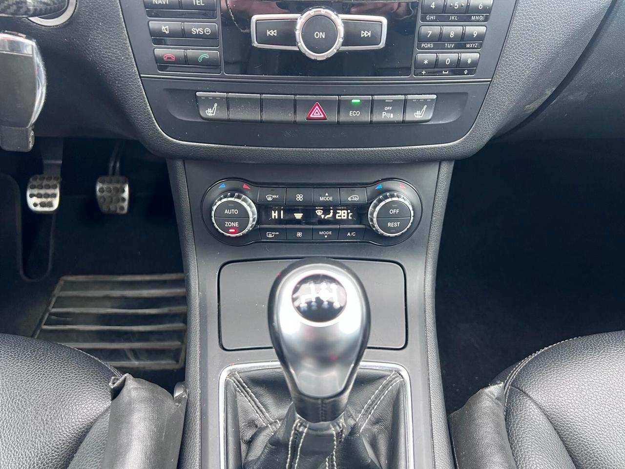 Mercedes-benz B 180 d Premium