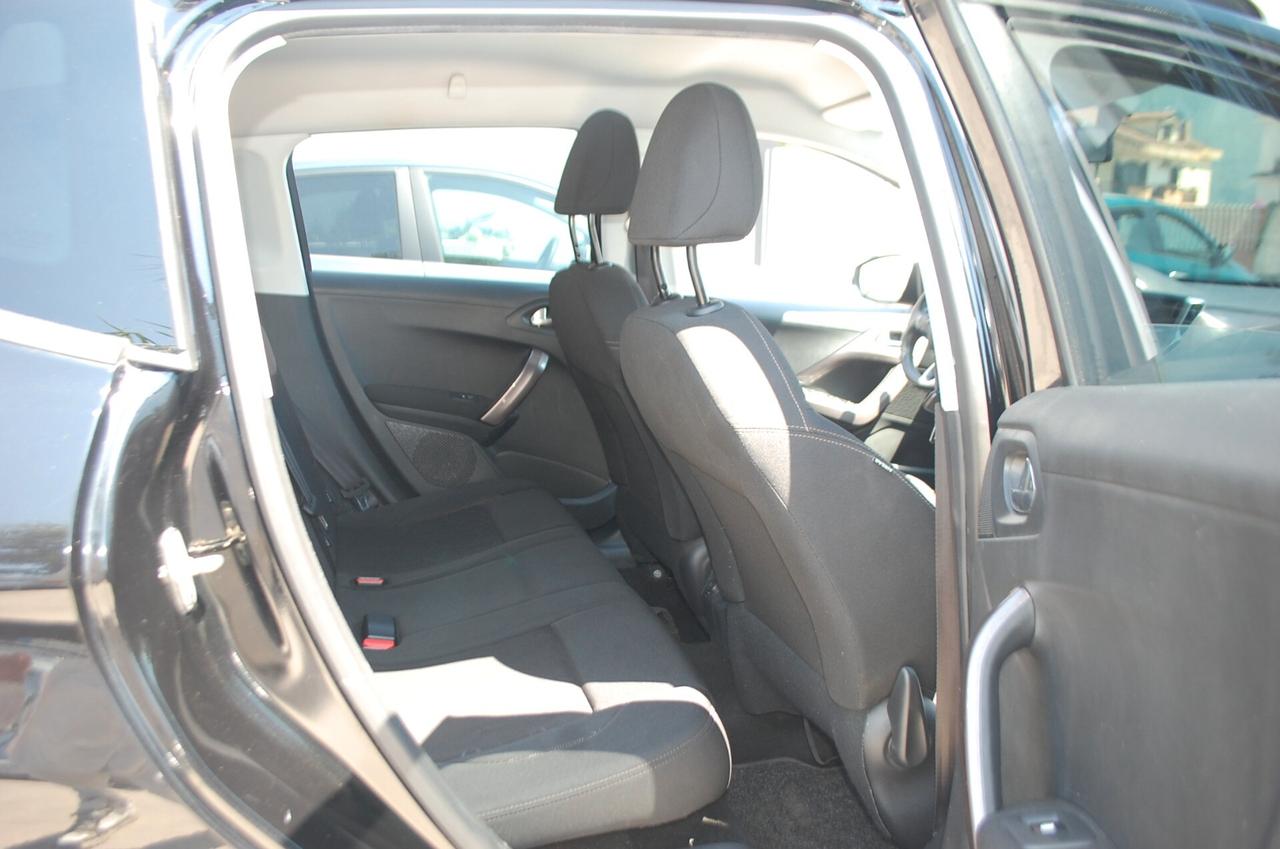 Peugeot 2008 1.4 hdi 8v Active Pack 68CV Uff Italy USB Clima