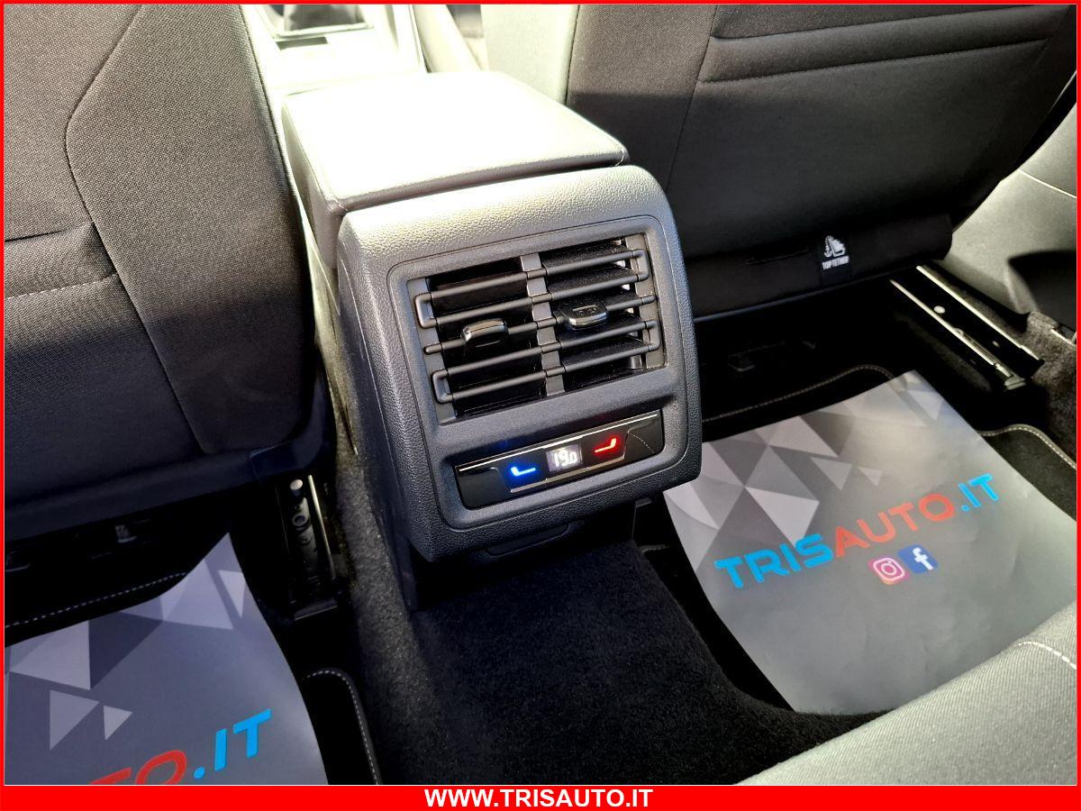 VOLKSWAGEN Golf 2.0 Tdi Life NEOPATENTATI (FULL LED+NAVI)